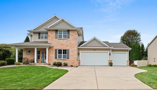 $624,900 | 3562 Abbey Court, Green Bay, WI 54313