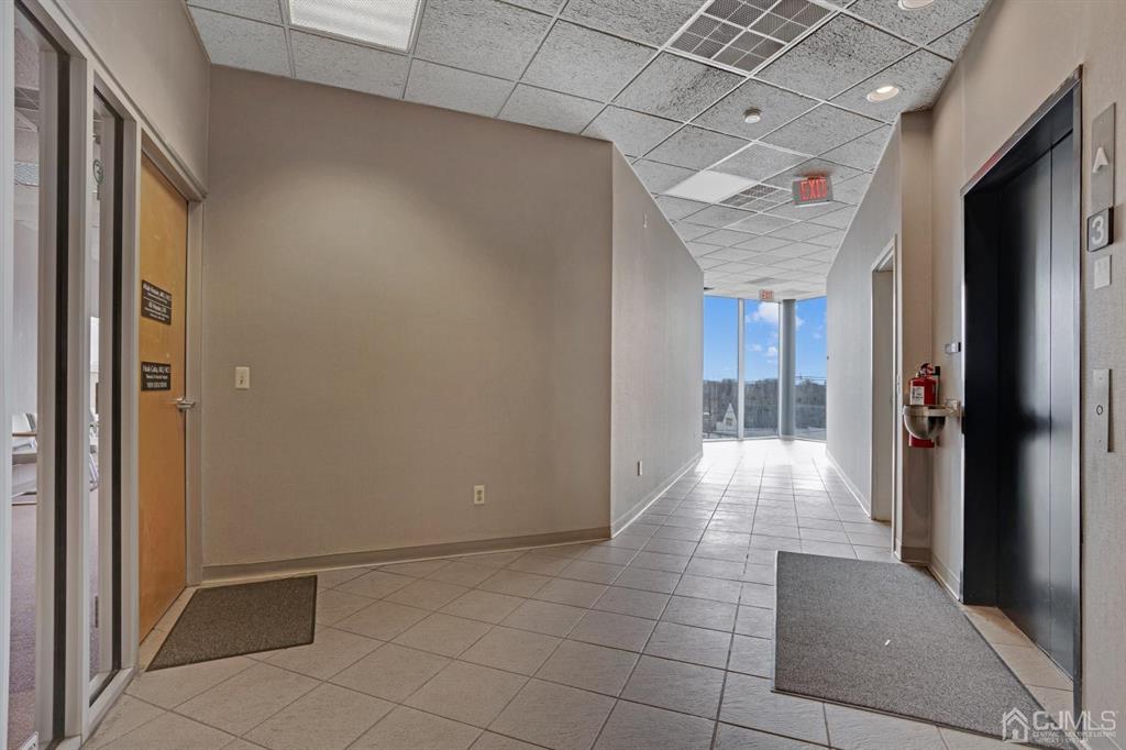 1656 Oak Tree Road, Unit 2 Edison, NJ 08820 - Photo 6 of 19