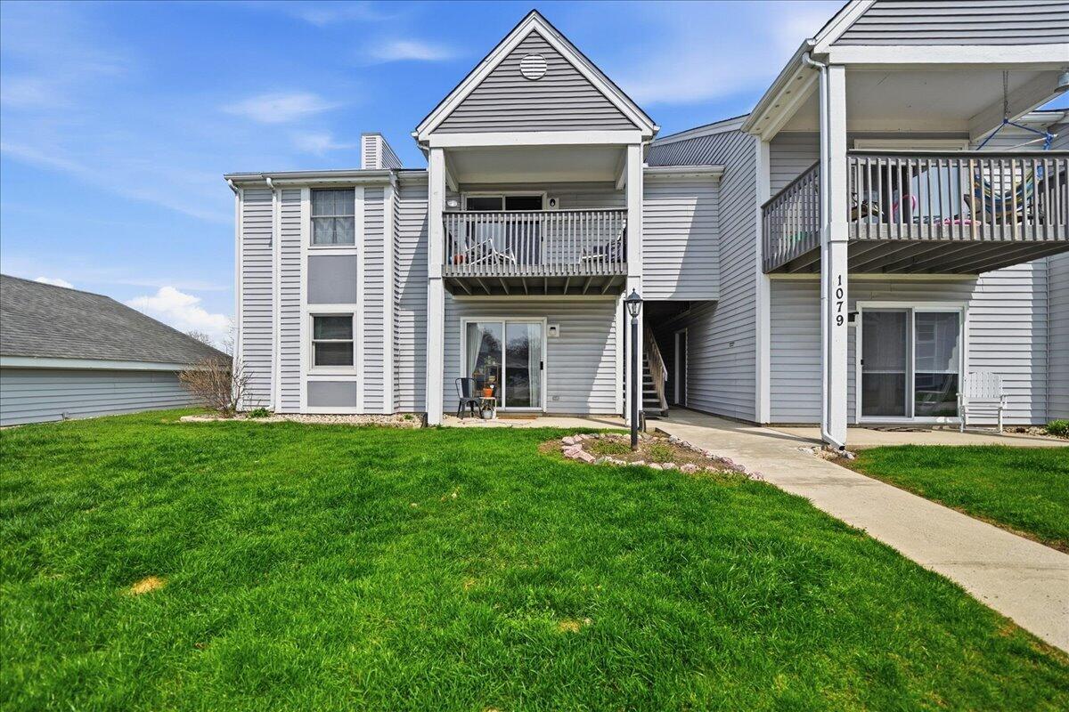 1079 Millpond Road, Unit B Valparaiso, IN 46385 - Photo 2 of 22 1200x800