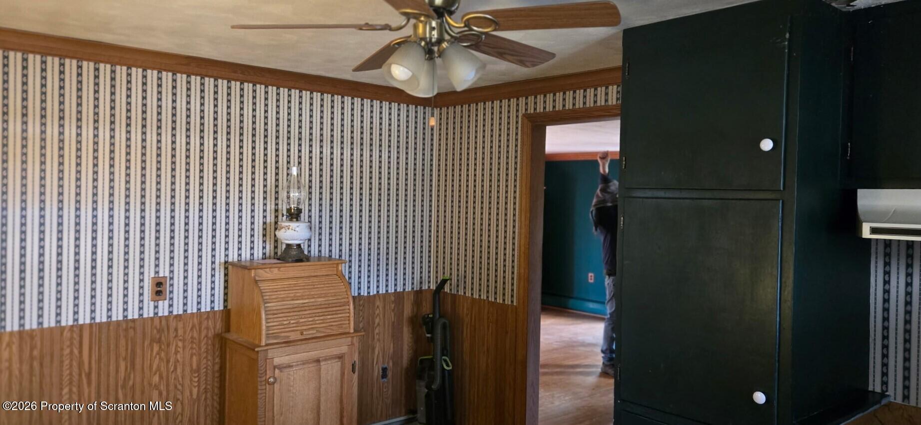 6 Moosic Street Moosic, PA 18507 - Photo 14 of 26 Kitchen