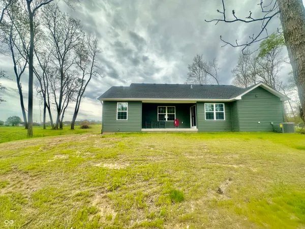 $289,999 | 114 Red Oak Lane, Covington, IN 47932