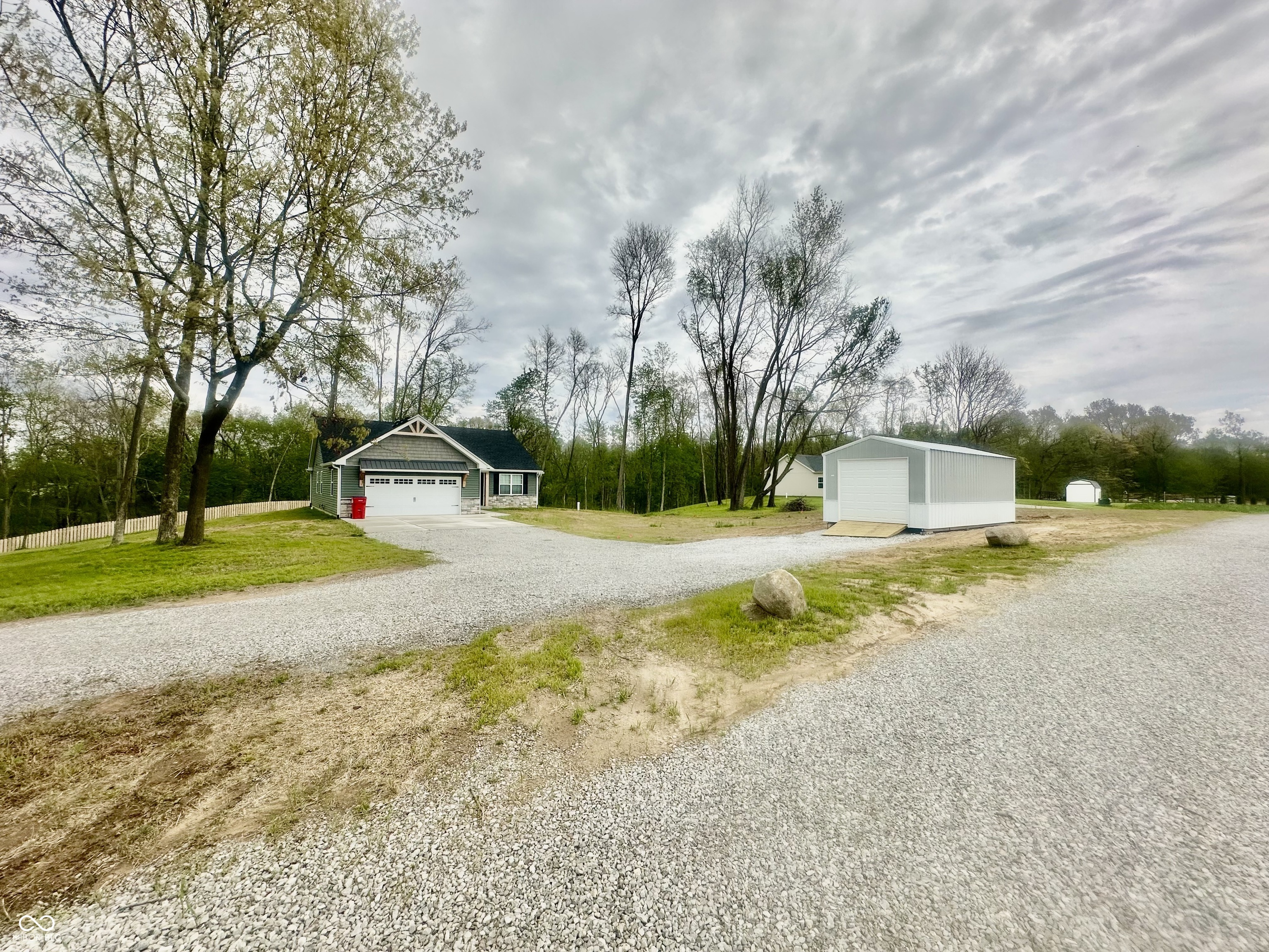 114 Red Oak Lane Covington, IN 47932 - Photo 3 of 31