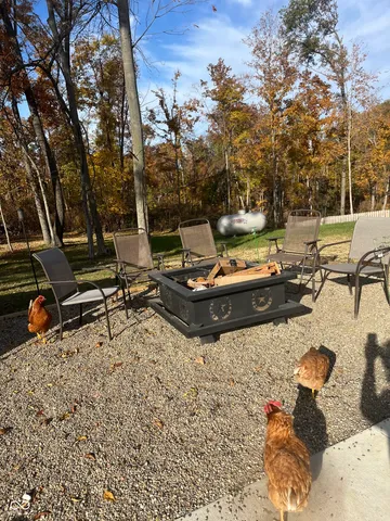 $300,000 | 114 Red Oak Lane, Covington, IN 47932