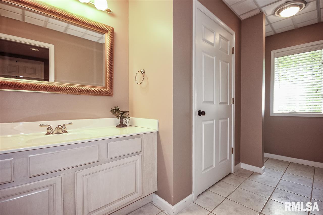 12909 Georgetowne Road Dunlap, IL 61525 - Photo 29 of 36 Gallery Image 29