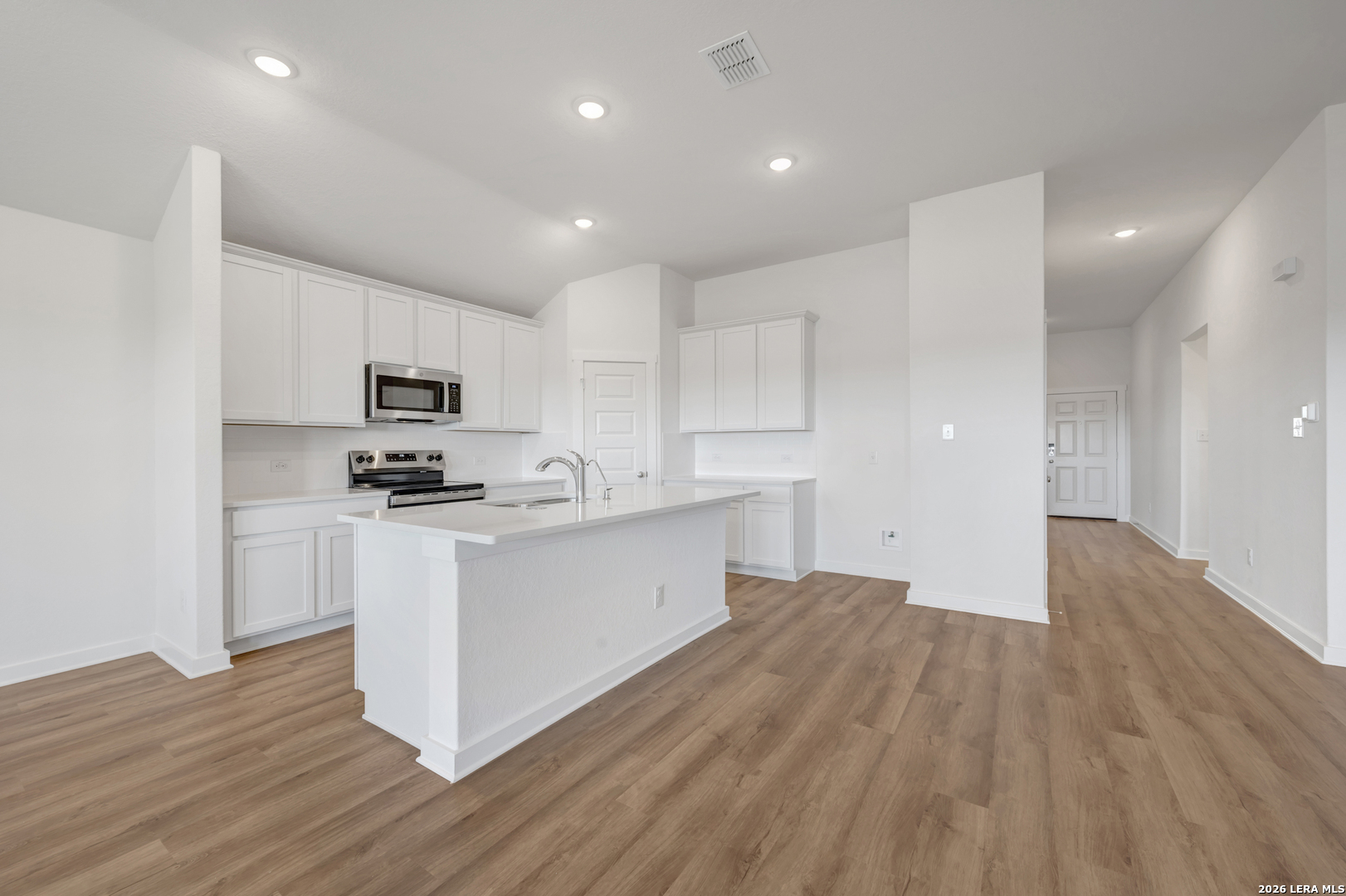 10326 Goodison Drive Converse, TX 78109 - Photo 7 of 55