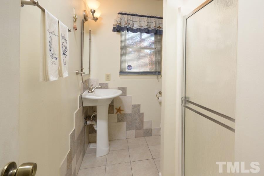 4304 Linden Road Durham, NC 27705 - Photo 13 of 25 Gallery Image 13