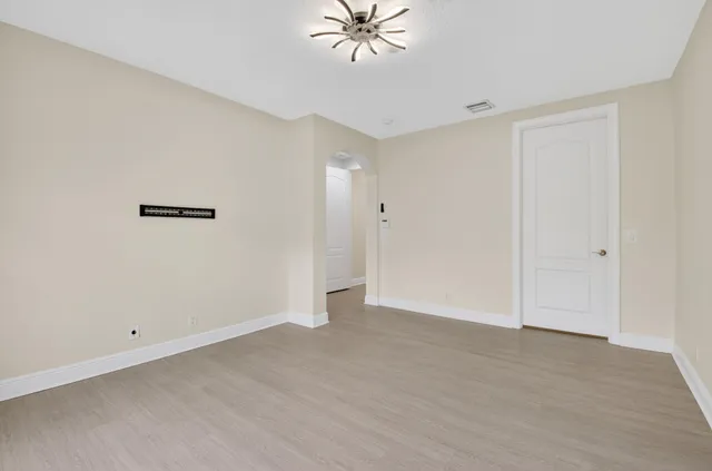 $6,400 | 667 Northeast Trieste Lane, Boca Raton, FL 33487