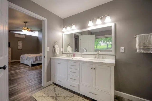 $780,000 | 43 901st Road, Clinton, MO 64735