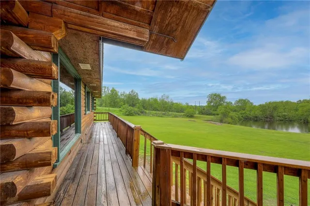 $780,000 | 43 901st Road, Clinton, MO 64735