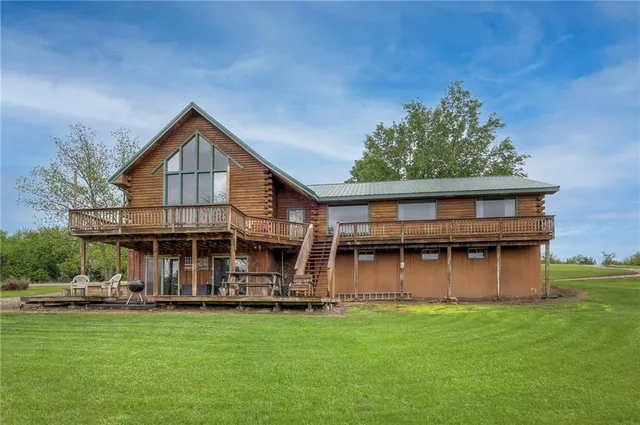 $780,000 | 43 901st Road, Clinton, MO 64735