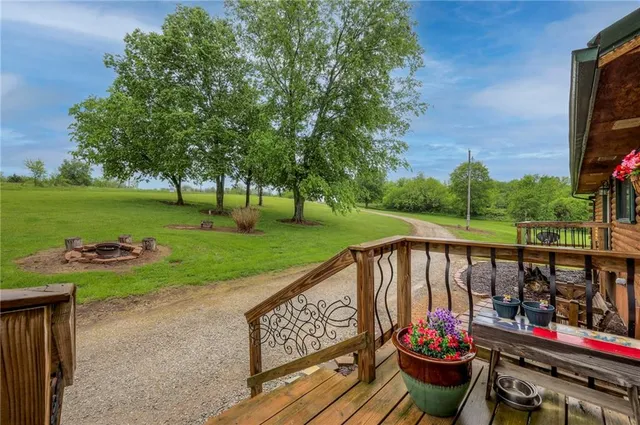 $780,000 | 43 901st Road, Clinton, MO 64735