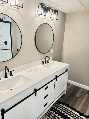 $780,000 | 43 901st Road, Clinton, MO 64735