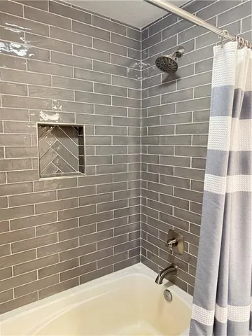 $780,000 | 43 901st Road, Clinton, MO 64735