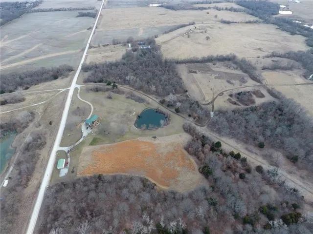 $780,000 | 43 901st Road, Clinton, MO 64735
