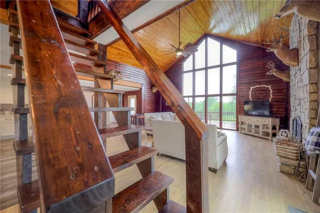 $780,000 | 43 901st Road, Clinton, MO 64735