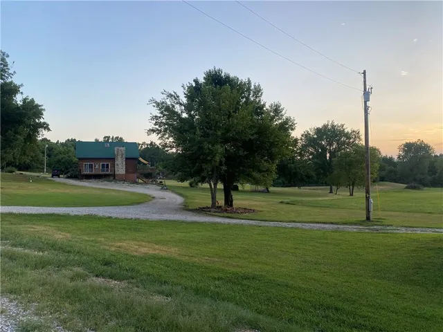 $780,000 | 43 901st Road, Clinton, MO 64735