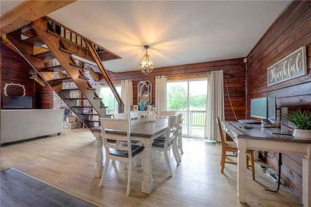 $780,000 | 43 901st Road, Clinton, MO 64735