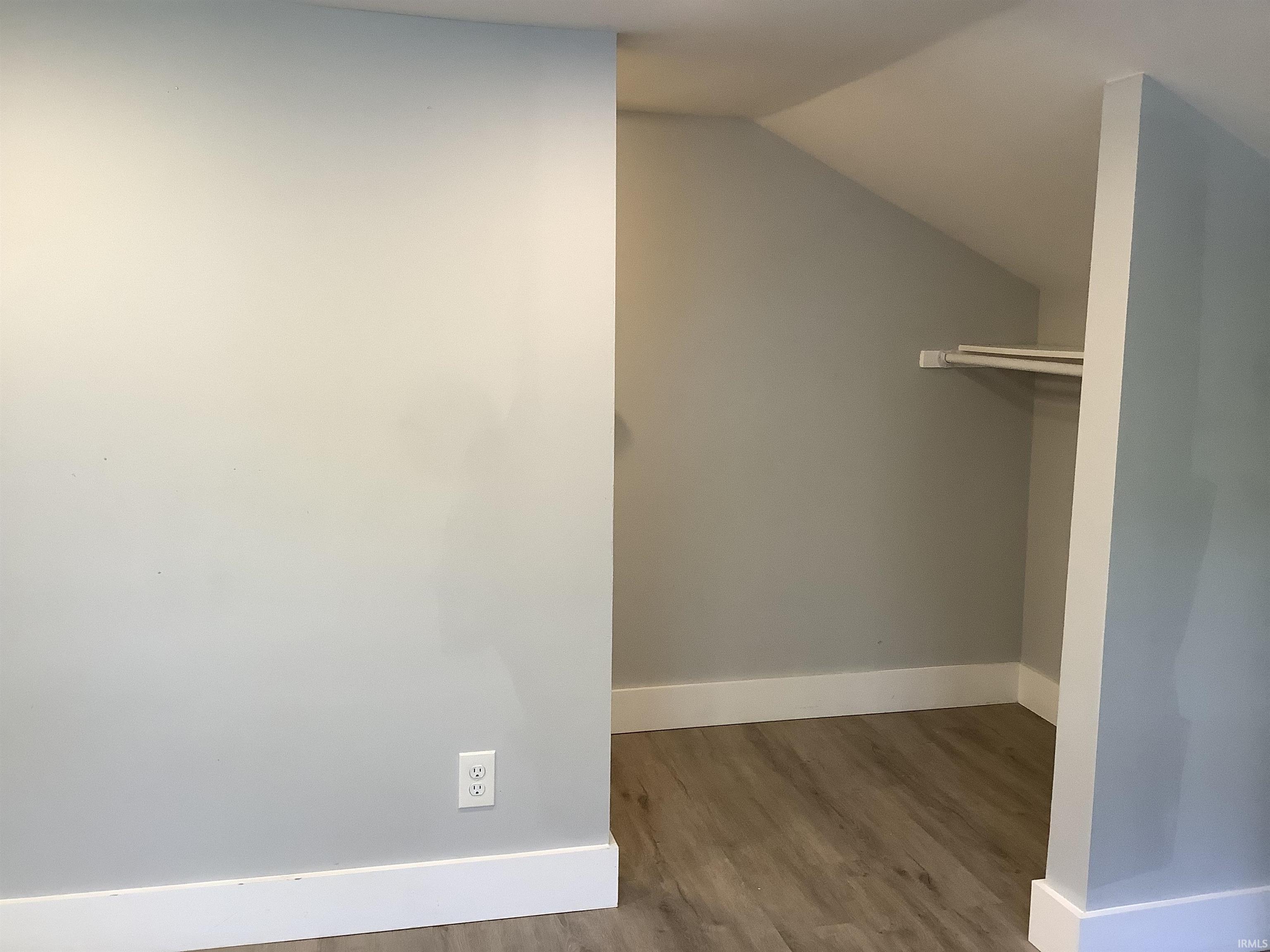 11517 Walnut Road Evansville, IN 47725 - Photo 14 of 20 Gallery Image 14