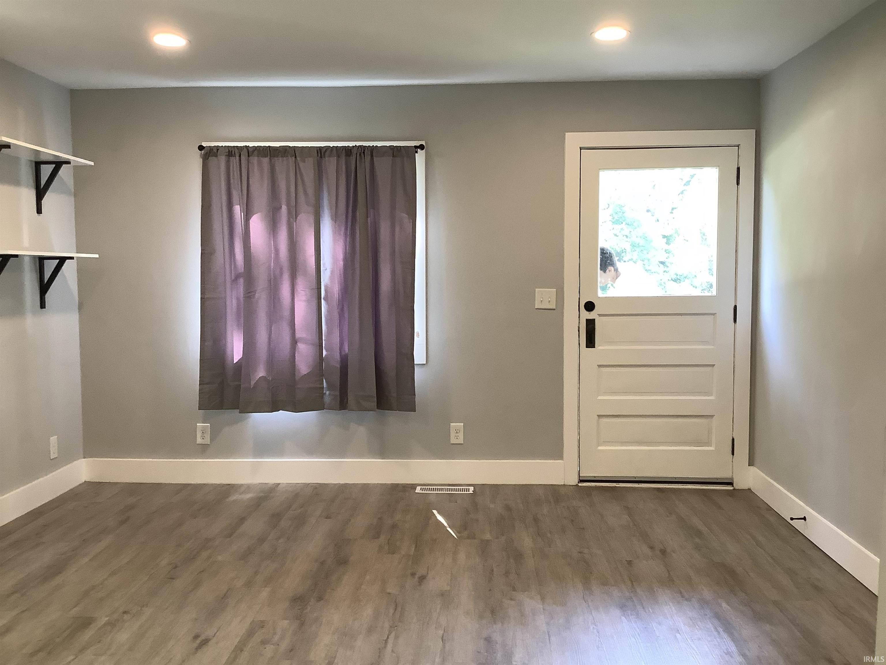 11517 Walnut Road Evansville, IN 47725 - Photo 3 of 20 Gallery Image 3