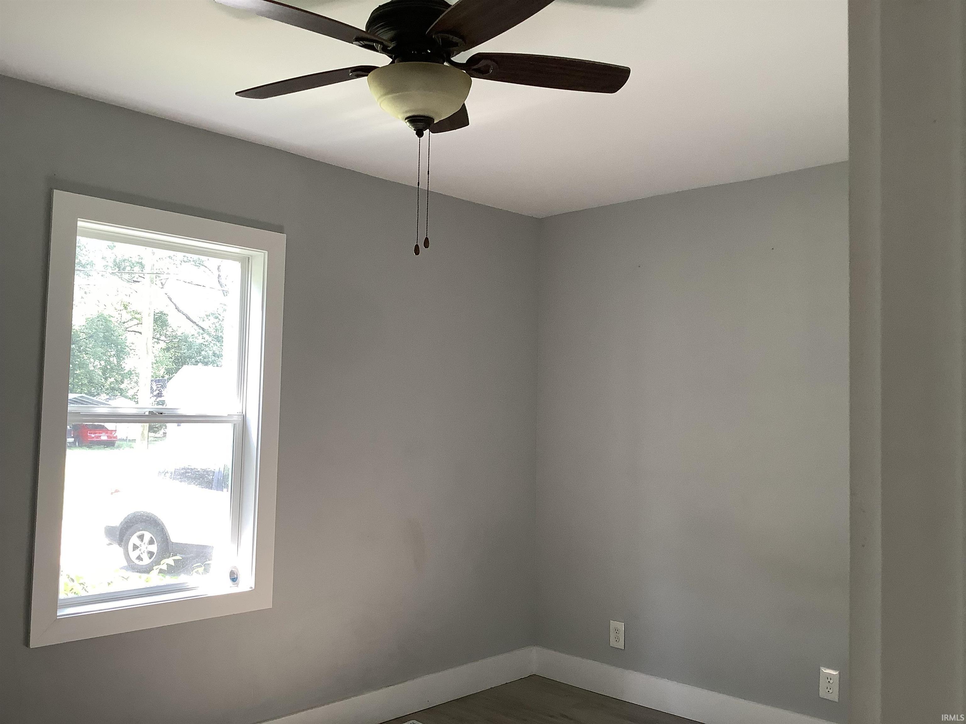 11517 Walnut Road Evansville, IN 47725 - Photo 8 of 20 Gallery Image 8