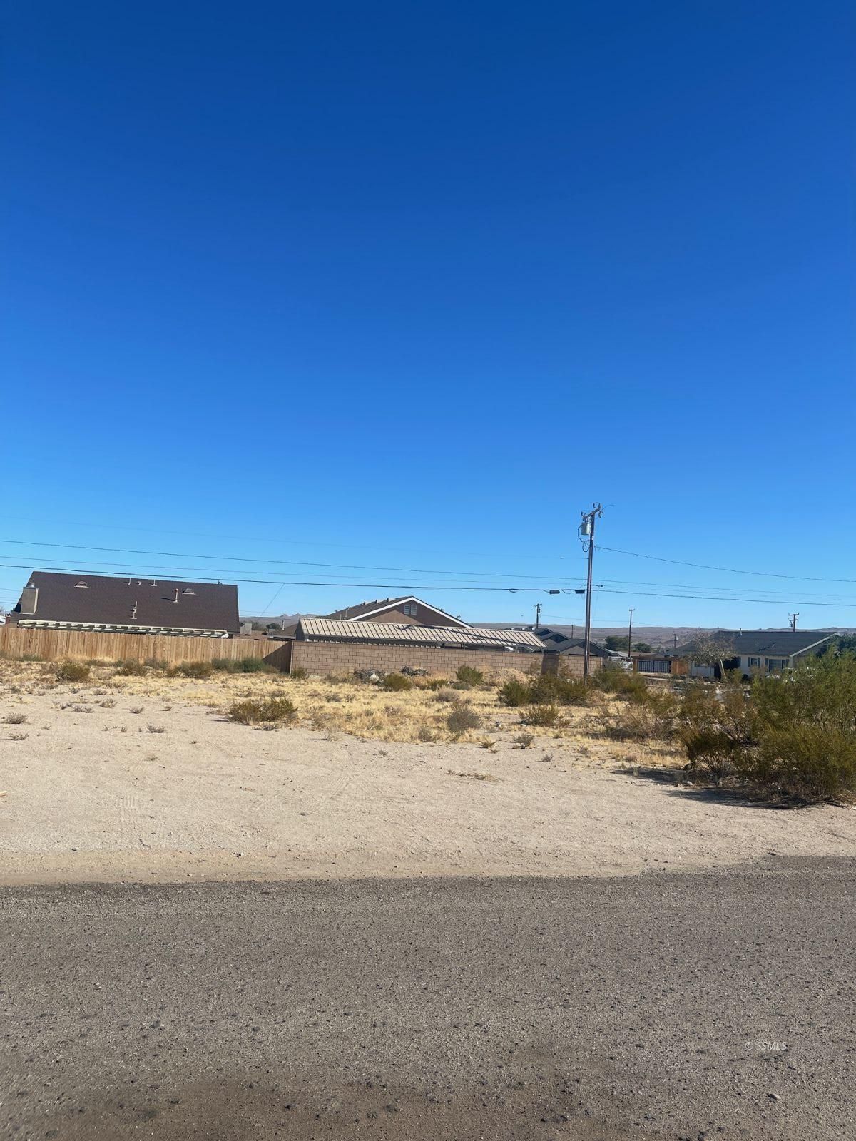 South Mayo Street Ridgecrest, CA 93555 - Photo 1 of 6