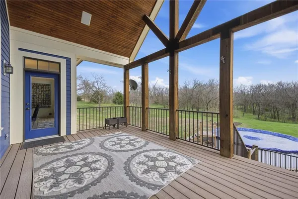$1,150,000 | 5763 West 335th Street, Louisburg, KS 66053