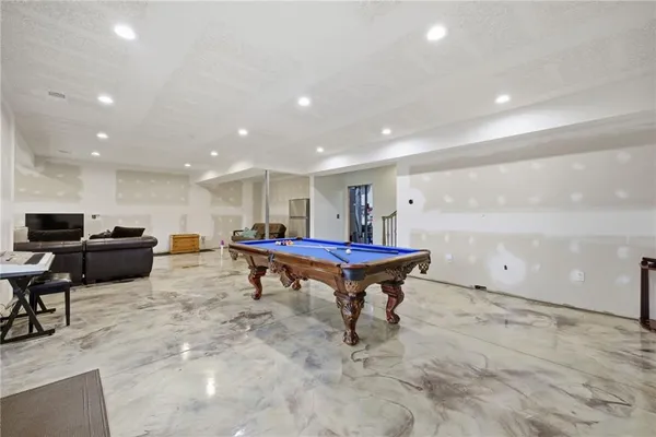 $1,150,000 | 5763 West 335th Street, Louisburg, KS 66053