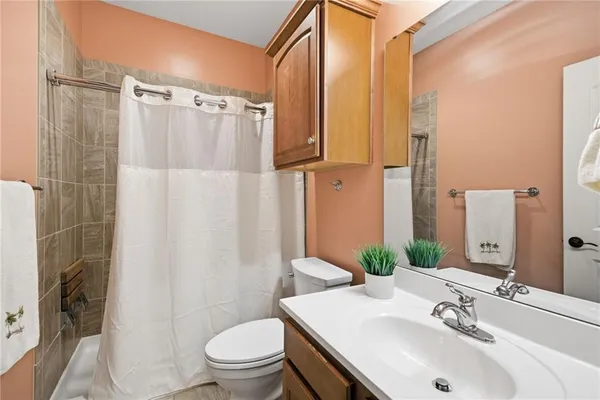 $1,150,000 | 5763 West 335th Street, Louisburg, KS 66053