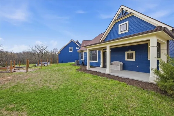 $1,150,000 | 5763 West 335th Street, Louisburg, KS 66053