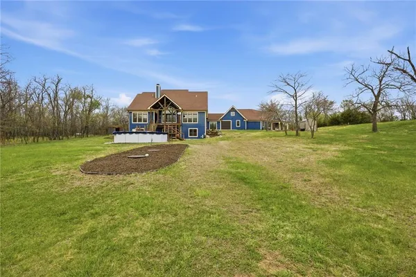 $1,150,000 | 5763 West 335th Street, Louisburg, KS 66053