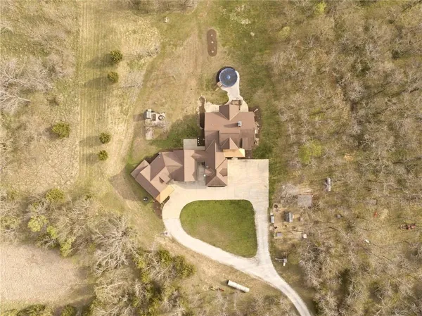 $1,150,000 | 5763 West 335th Street, Louisburg, KS 66053