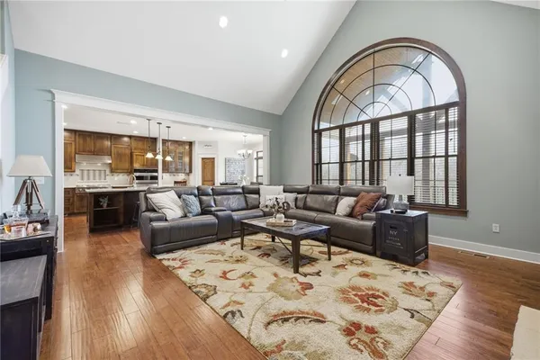 $1,150,000 | 5763 West 335th Street, Louisburg, KS 66053