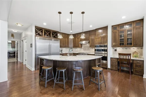 $1,150,000 | 5763 West 335th Street, Louisburg, KS 66053