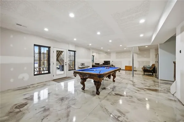 $1,150,000 | 5763 West 335th Street, Louisburg, KS 66053