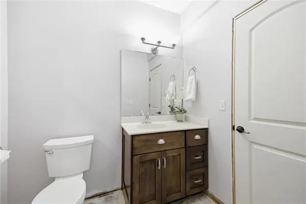 $1,150,000 | 5763 West 335th Street, Louisburg, KS 66053