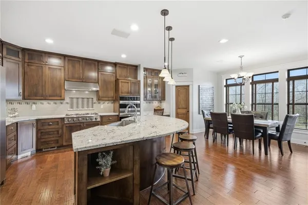 $1,150,000 | 5763 West 335th Street, Louisburg, KS 66053