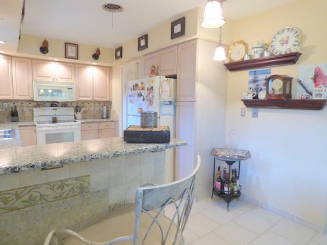 122 Southwest 7th Avenue Boca Raton, FL 33486 - Photo 17 of 54 P1000941