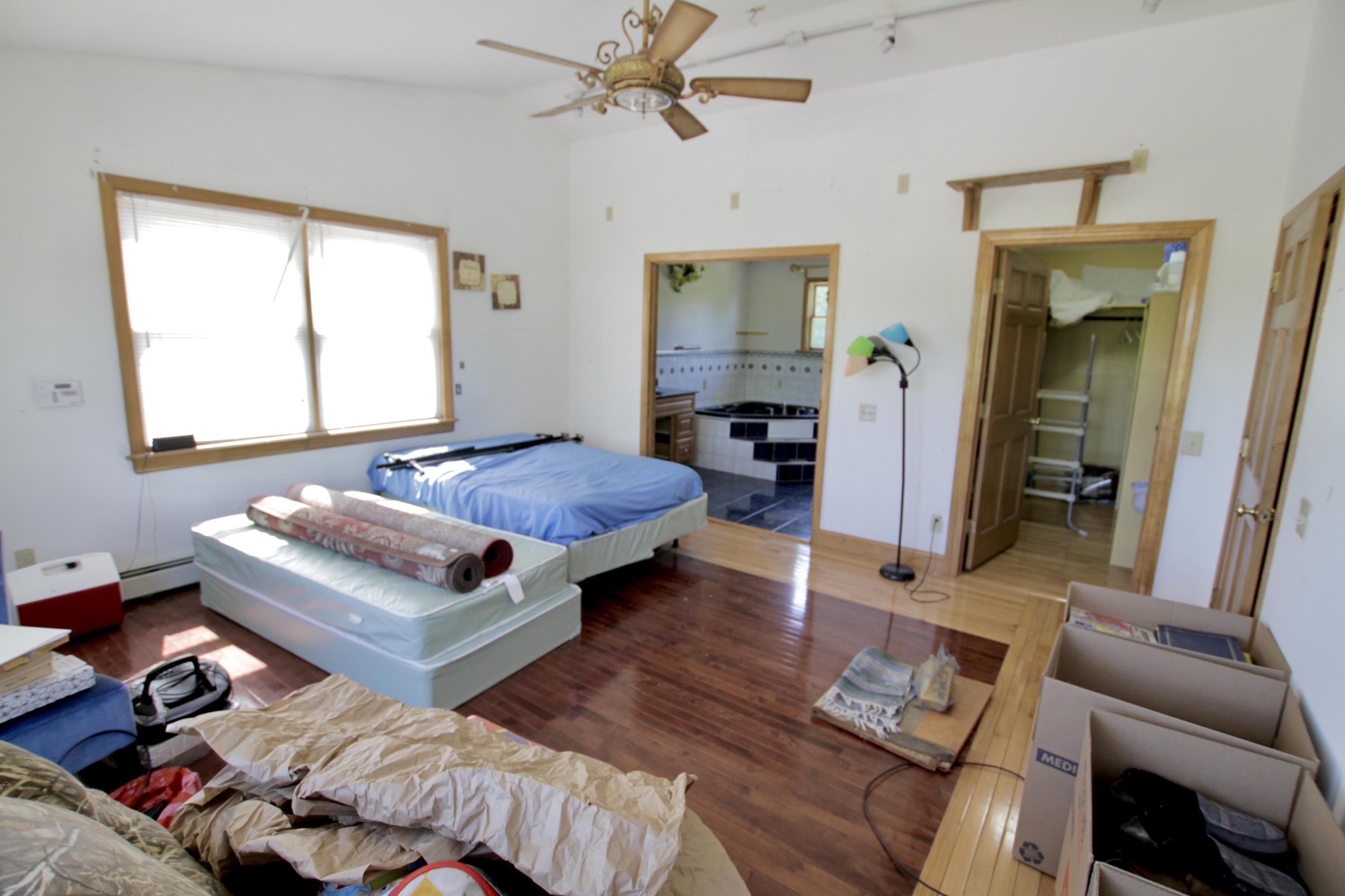505 Davis Road Bangor, ME 04401 - Photo 10 of 24 IMG_2428