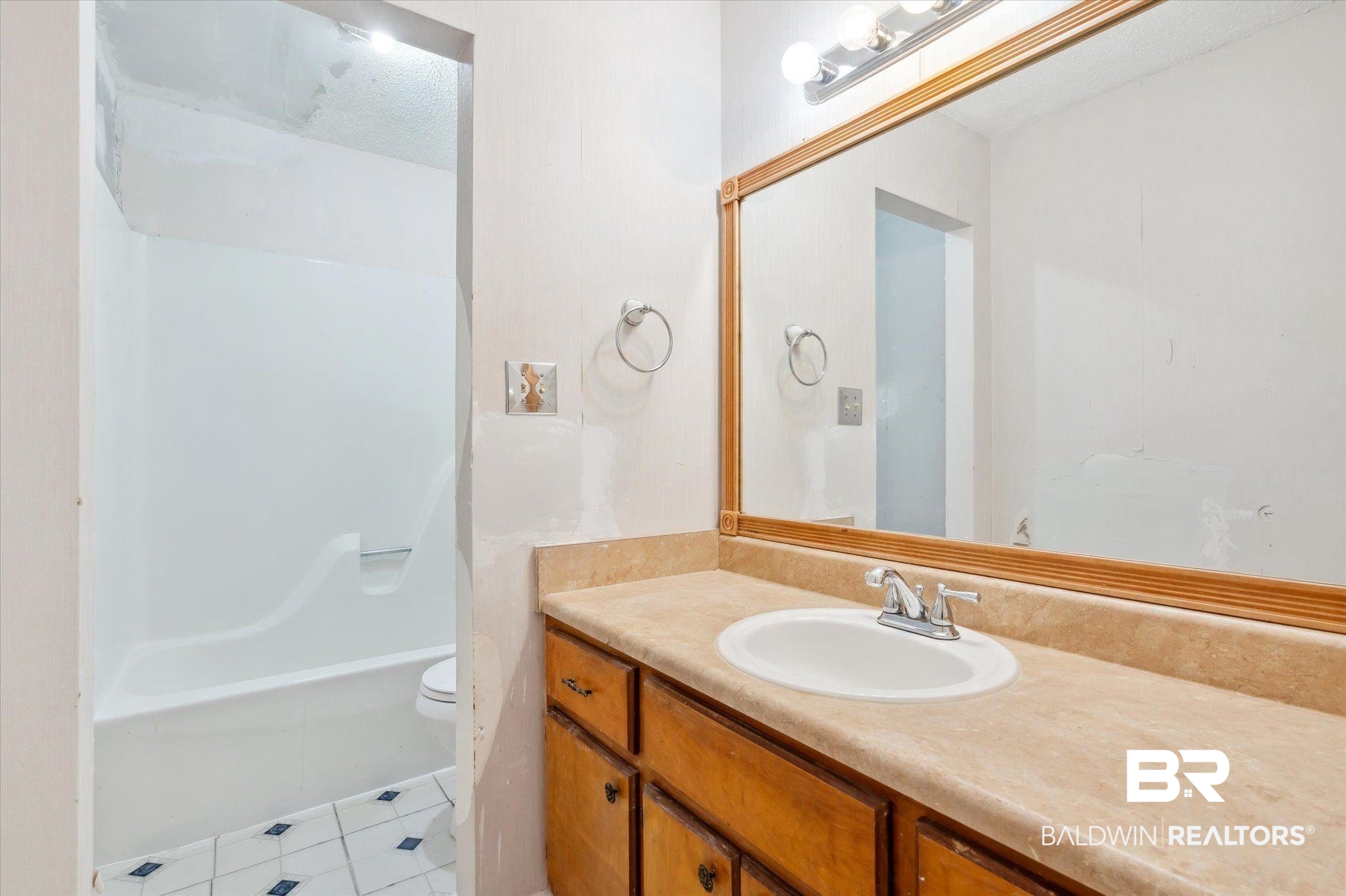 4801 Belle Isle Lane Mobile, AL 36619 - Photo 12 of 20