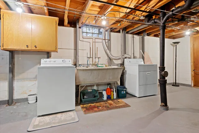 $300,000 | 9409 West Wilbur Avenue, Milwaukee, WI 53228