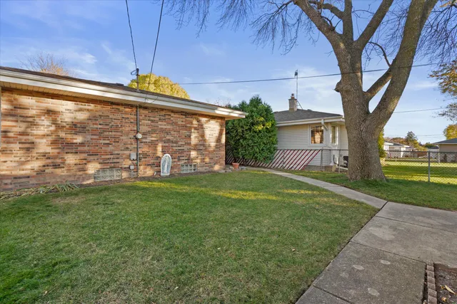 $300,000 | 9409 West Wilbur Avenue, Milwaukee, WI 53228