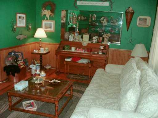 1602 McCully Road Castle Shannon, PA 15234 - Photo 6 of 7 Other.