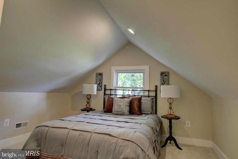 3230 Dashiell Road Falls Church, VA 22042 - Photo 9 of 20 Bedroom (Master)