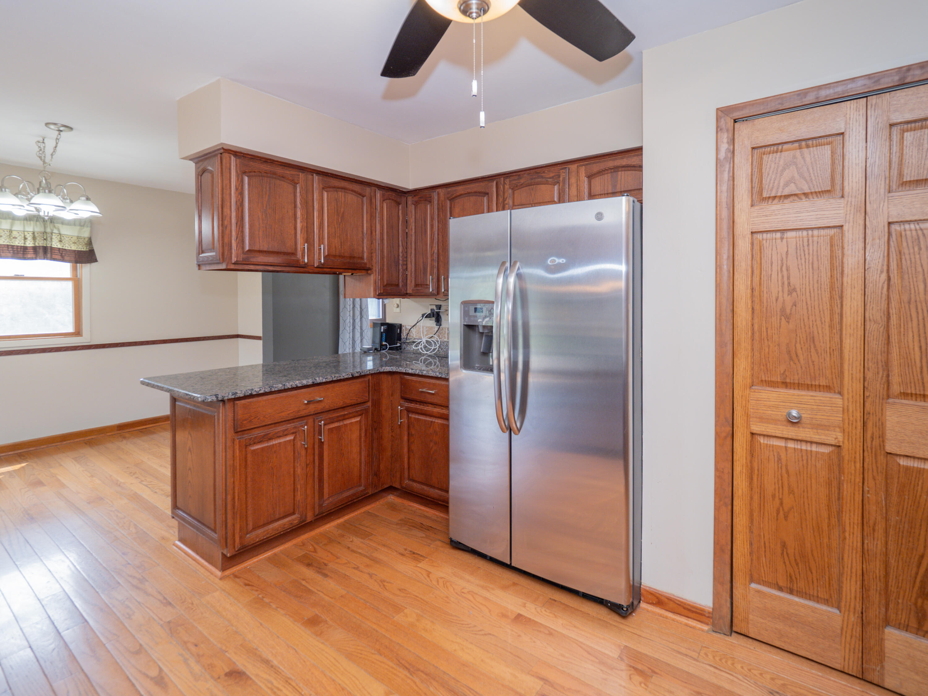 4274 Burgess Road Pinckney, MI 48169 - Photo 11 of 41 4274 Burgess Rd-111