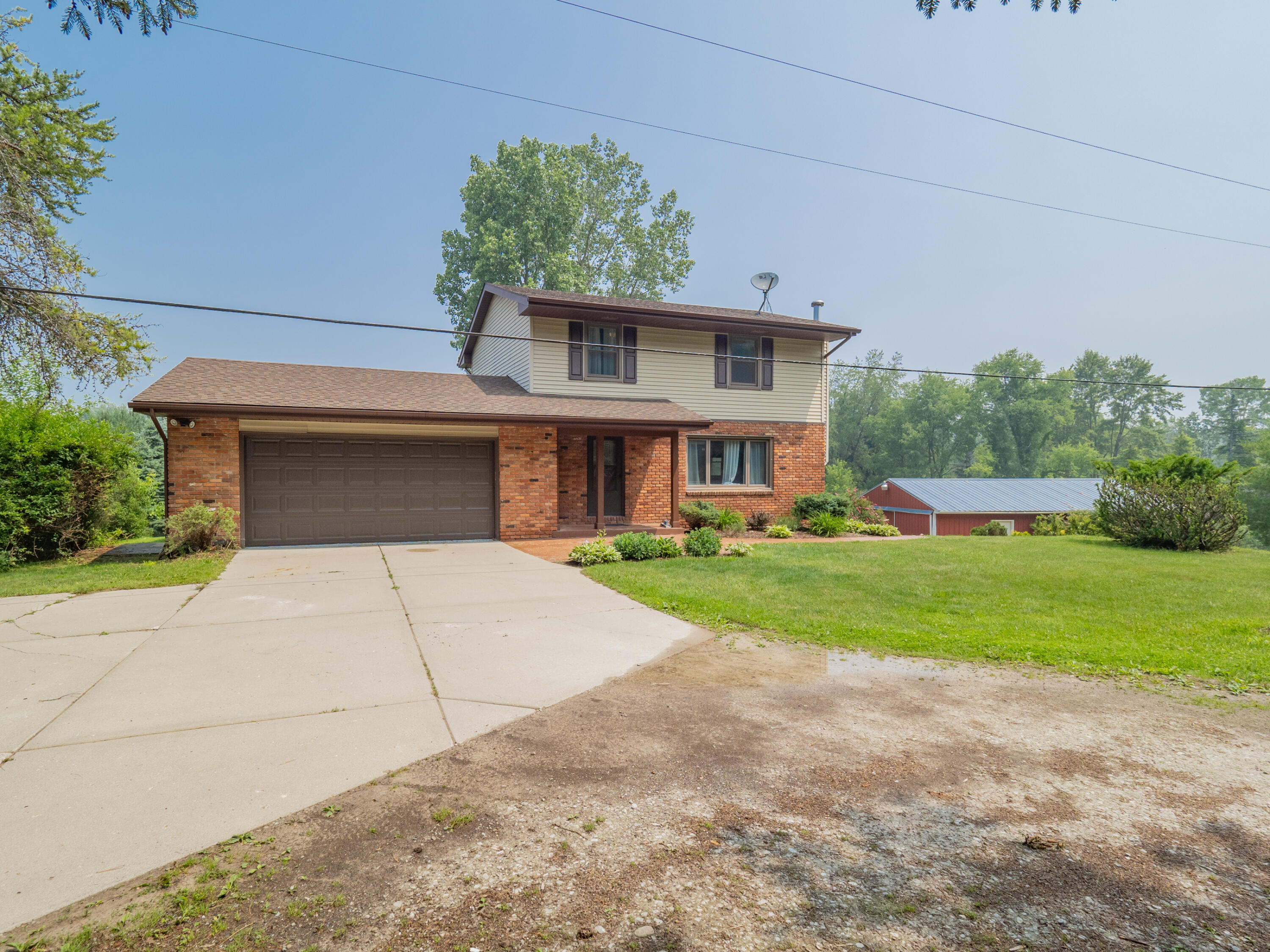 4274 Burgess Road Pinckney, MI 48169 - Photo 2 of 41 4274 Burgess Rd-102