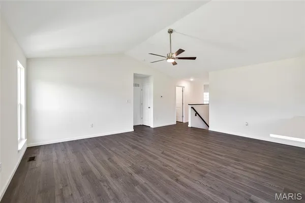 $380,102 | 79 Fall Mdw Court, Fenton, MO 63026