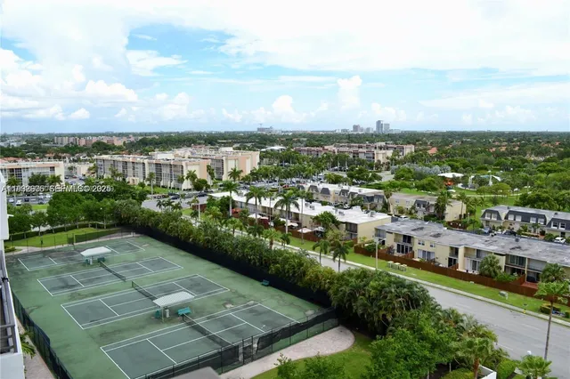 $1,900 | 2500 Parkview Drive, Unit 1208, Hallandale Beach, FL 33009