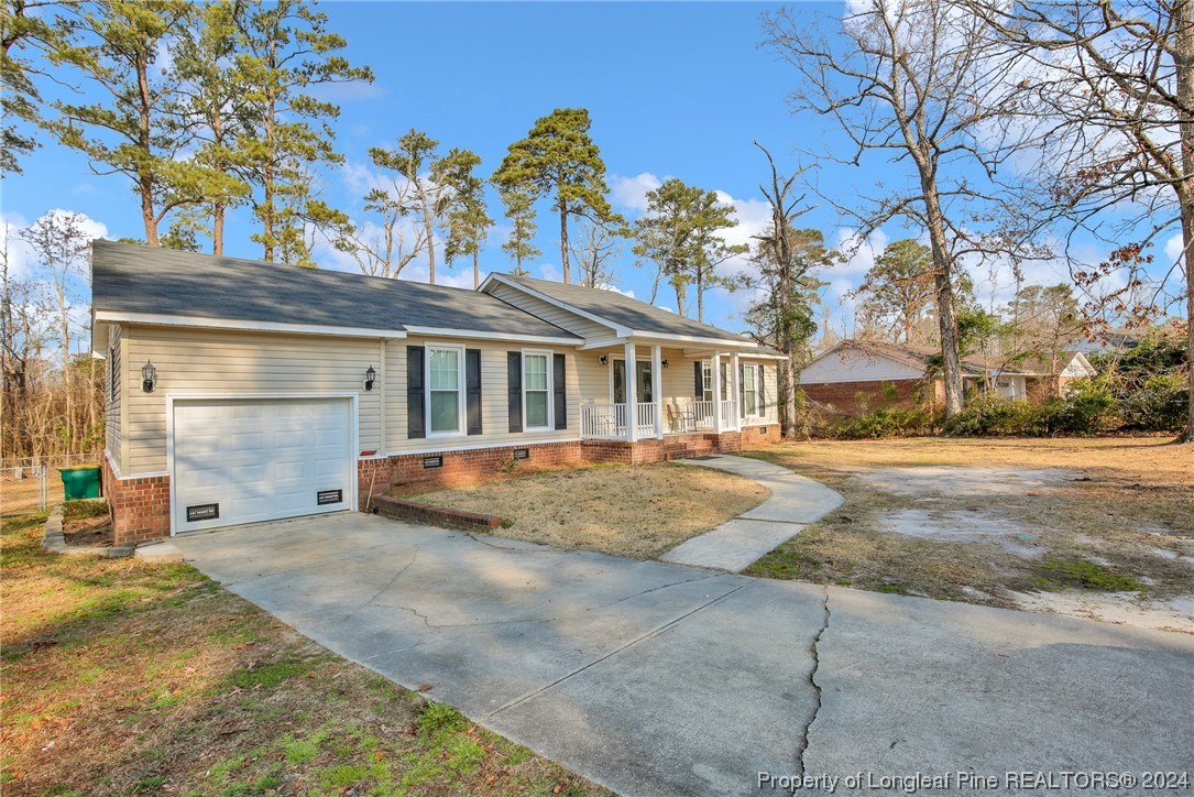 3990 Kings Cross Road Lumberton, NC 28360 - Photo 3 of 44 Gallery Image 3