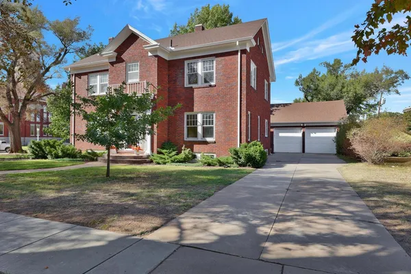 $350,000 | 304 North Anthony Avenue, Anthony, KS 67003