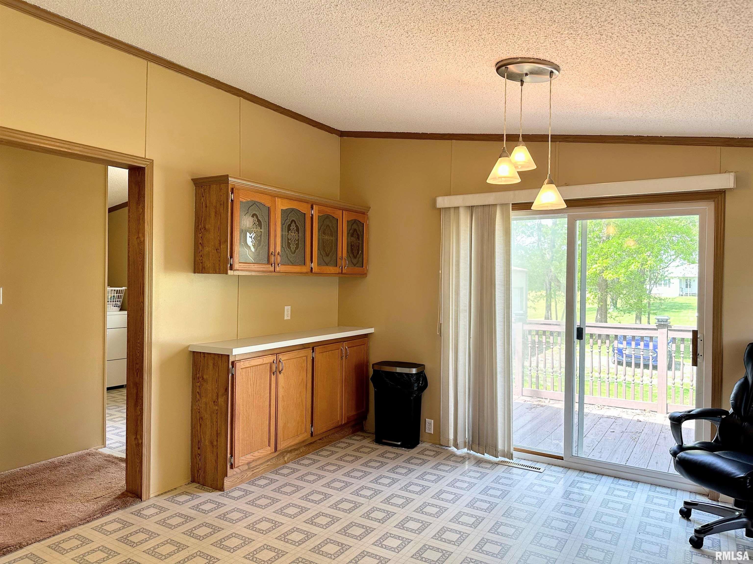 15079 East Gibson Road Mount Vernon, IL 62864 - Photo 11 of 43
